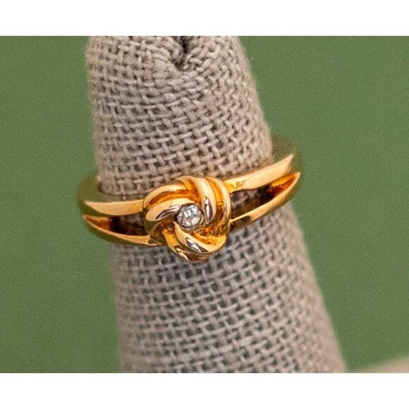 Vintage Minimalist Gold Tone Knot Ring Size 2 3/4 by Avon K1 - Picture 1 of 3